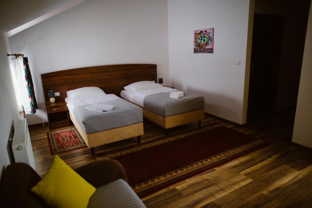Hotel Ab Tychy Kültér fotó