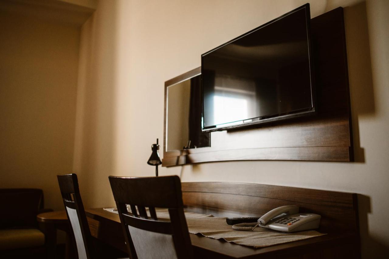 Hotel Ab Tychy Kültér fotó